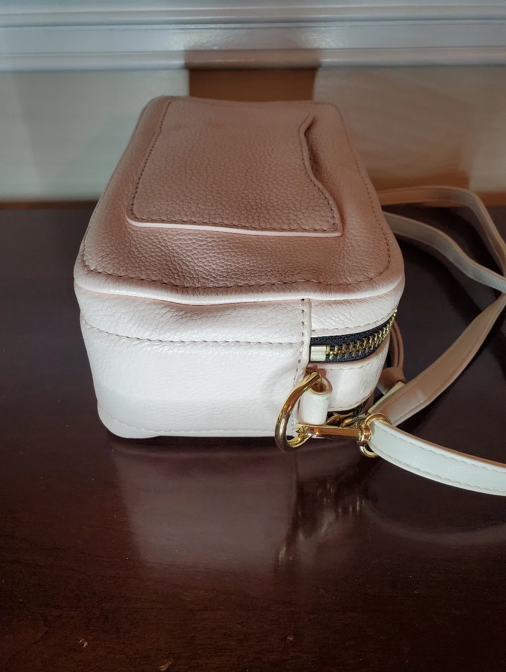 Marc Jacobs The Softshot 21 Pebbled Leather Crossbody Bag Pink Tutu